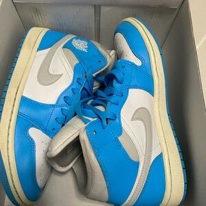 Nike Kids Sky Blue and White Sneakers